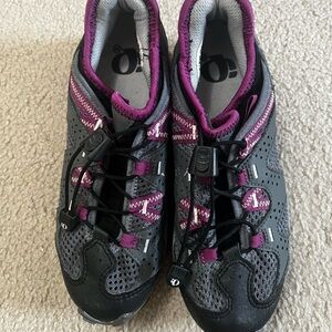 Clip in Indoor Stationary Bike Shoes